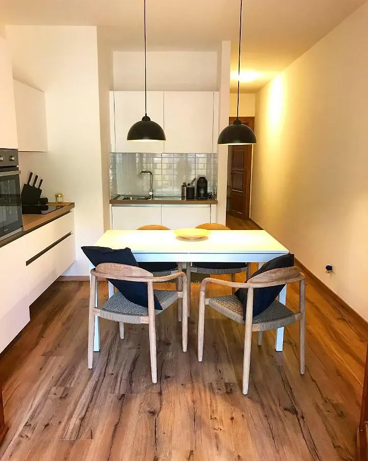 The Suite Santa Maria Navarrese Apartment